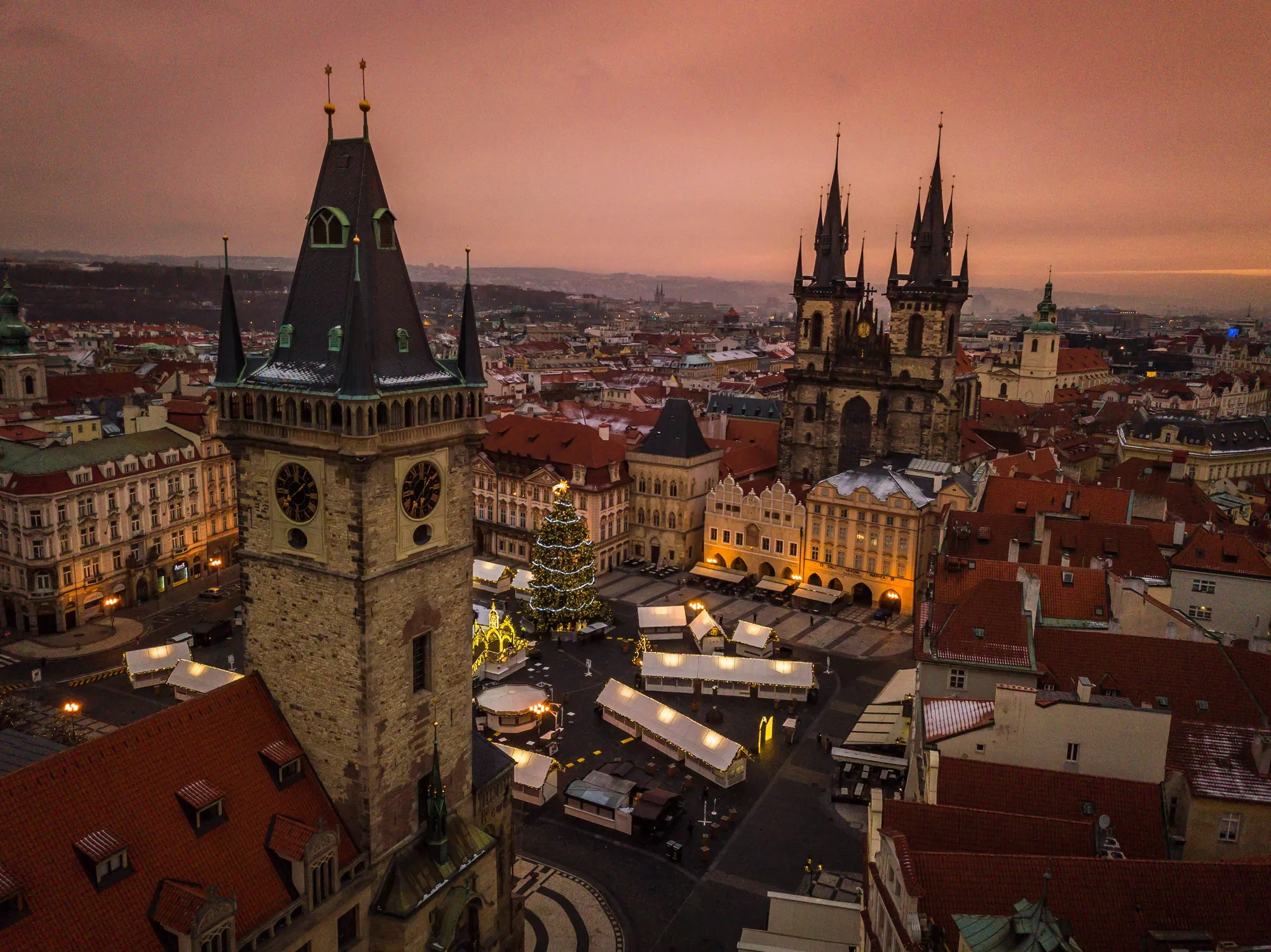 Prague+Old+Town+square f0cf07f0