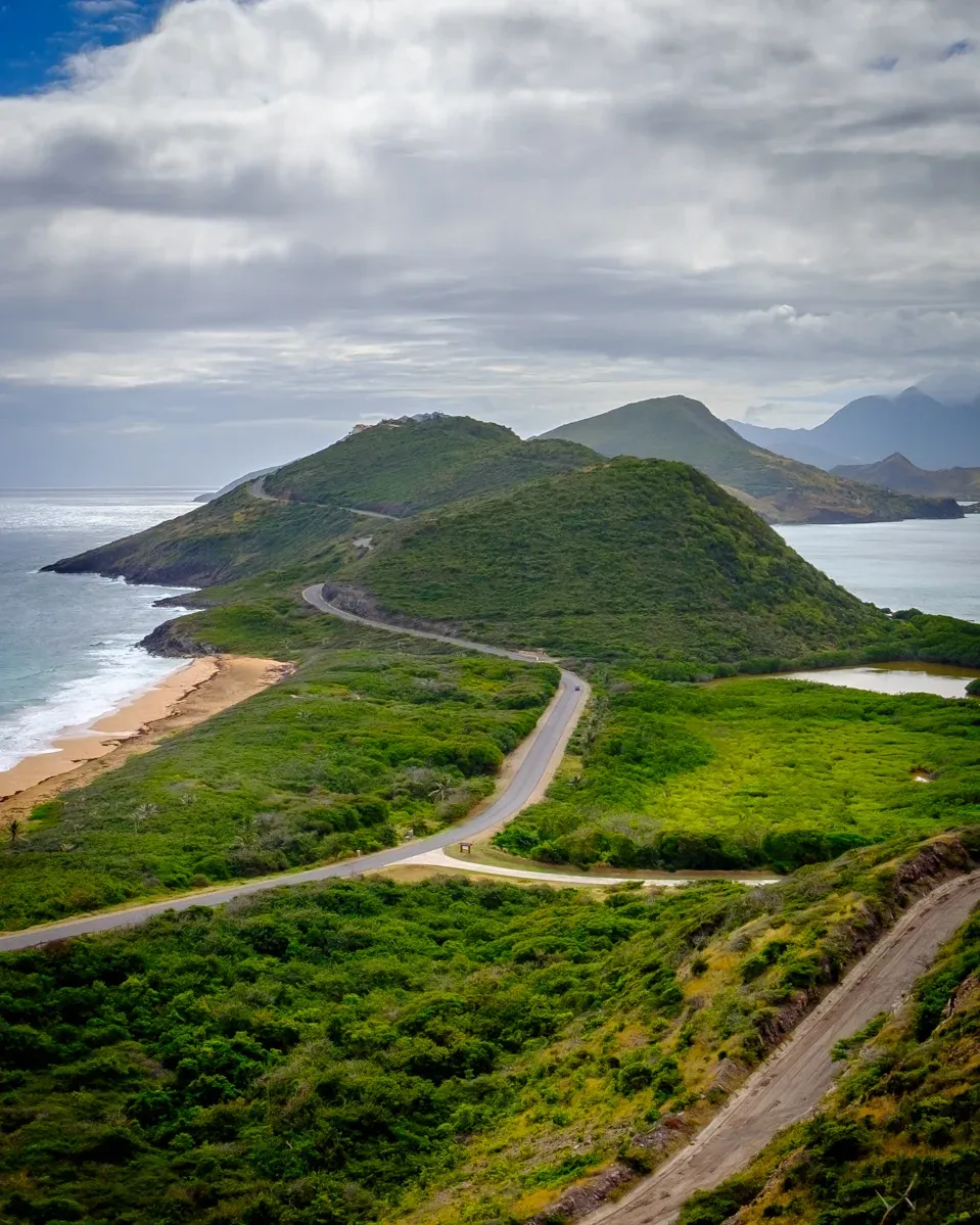 St Kitts & Nevis